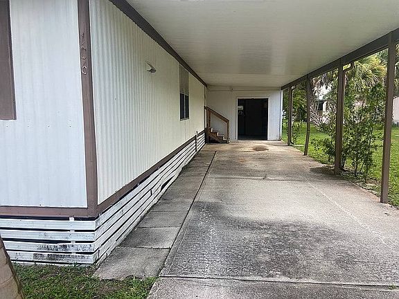 3rd image of 106 Evelyn Dr