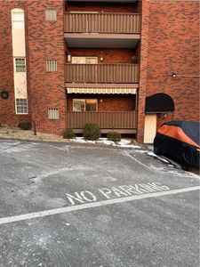 101 Woodstone Ln APT 8, New Kensington, PA, 15068