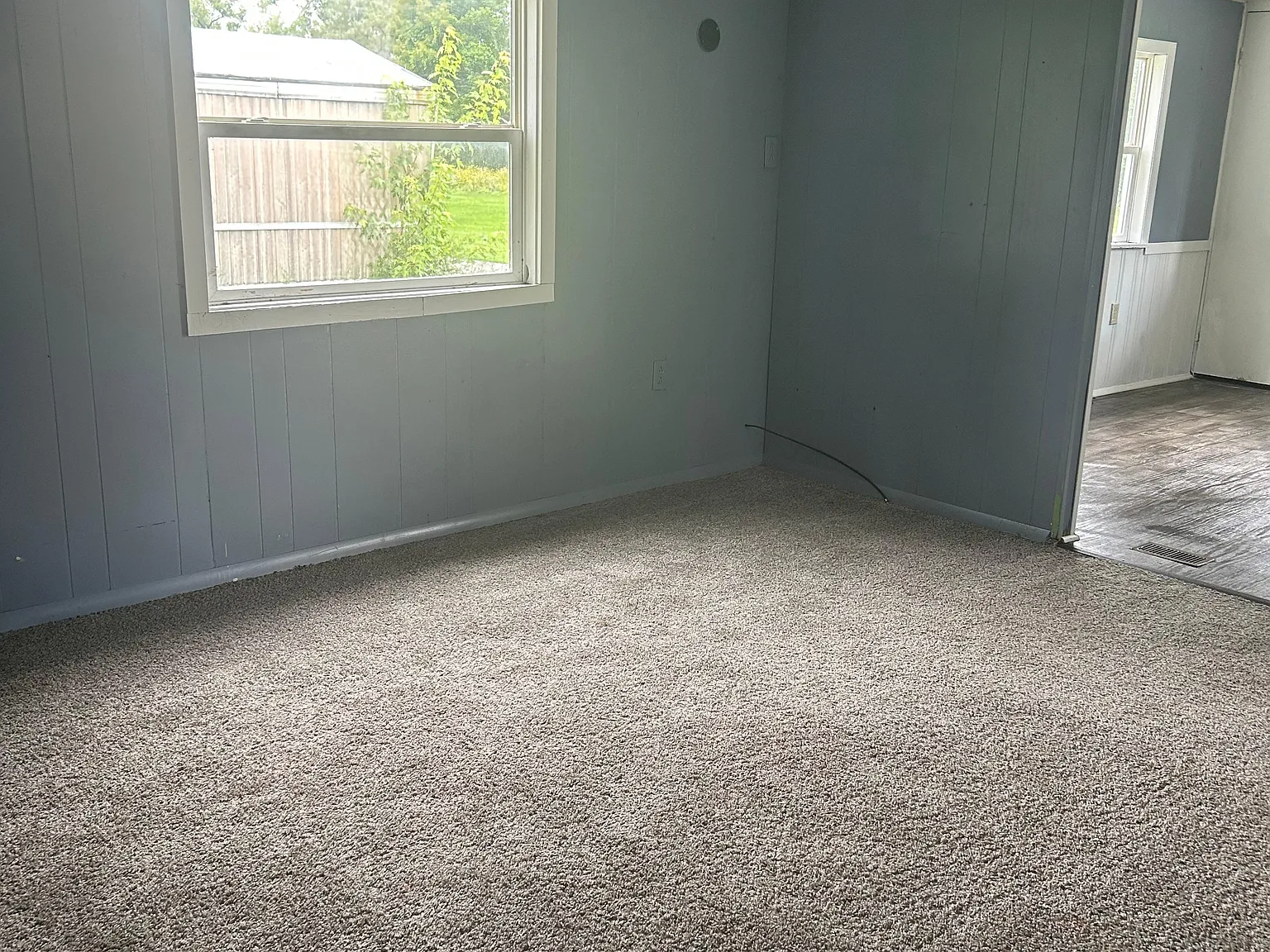 3 bed, $1,295 — Photo 3