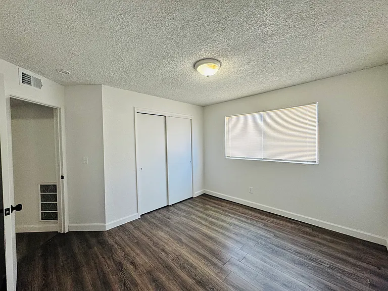 5809 Fairfax Rd #1 — Photo 11