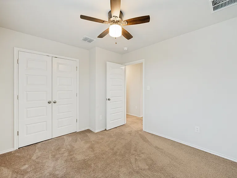11038 Airmen Dr — Photo 3