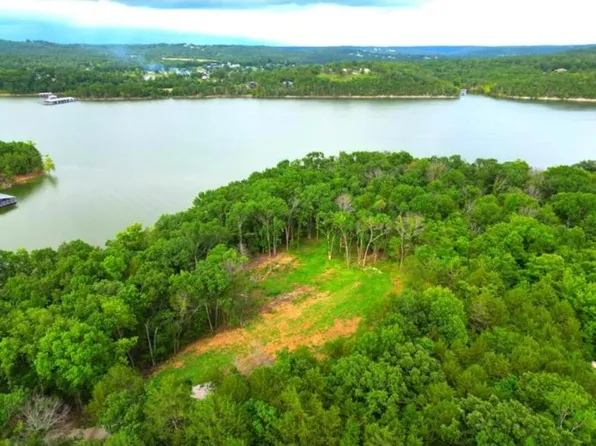 000 Wooley Creek Road, Cape Fair, MO 65624