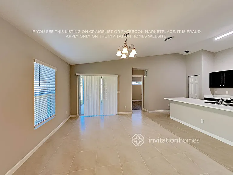 1557 SE Mariana Rd — Photo 10