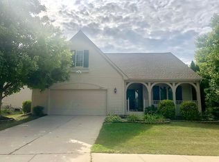 6083 Lafayette Ln, Ann Arbor, MI 48103