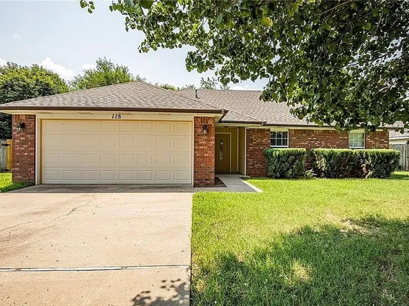 118 S Bailey St, Lowell, AR 72745