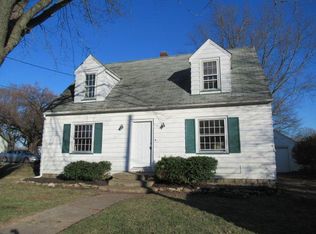 107 Franklin St, Washington, IL 61571