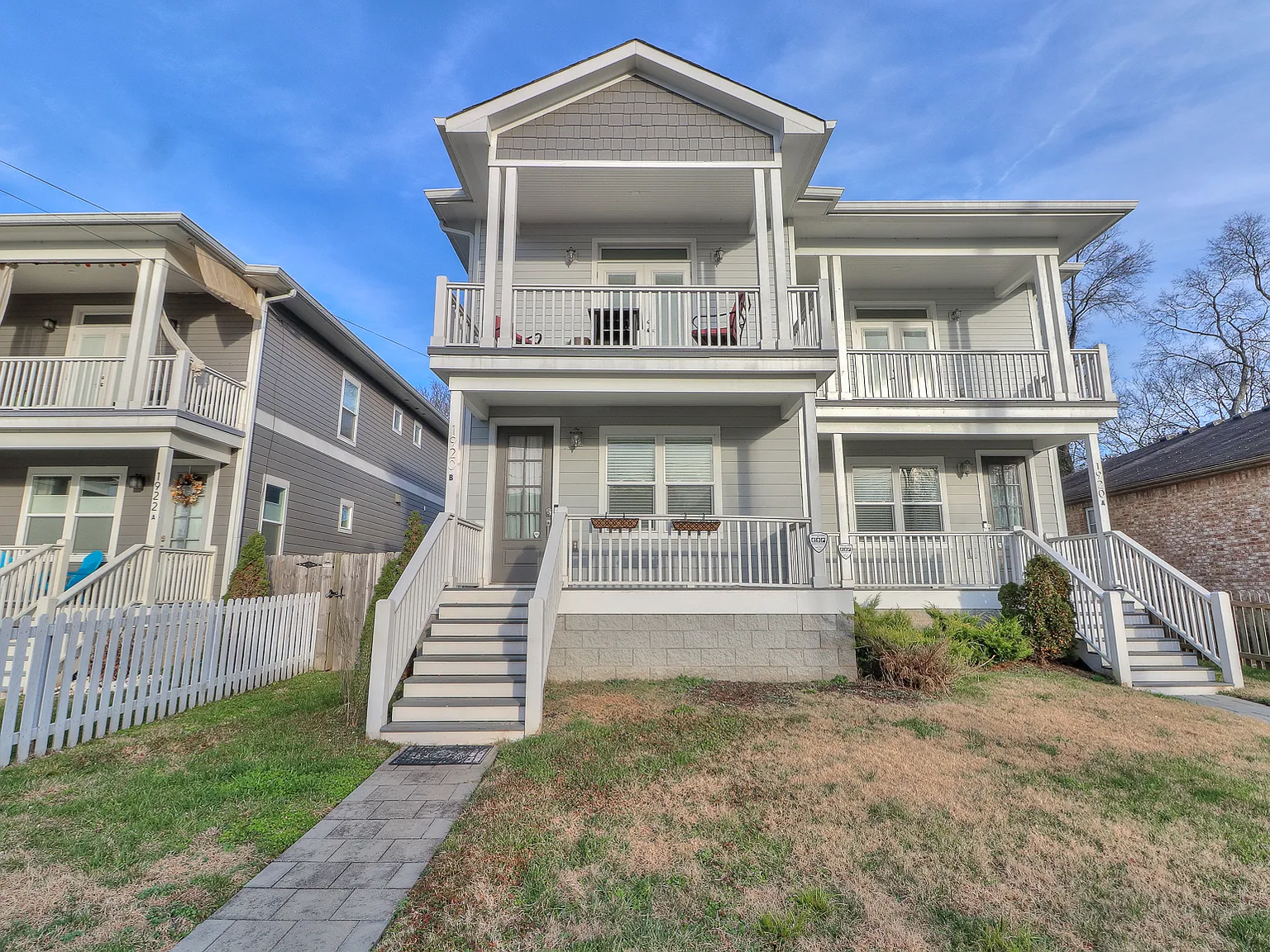 3 bed, 2.5 bath, 1820 sqft, $2,500 — Photo 1