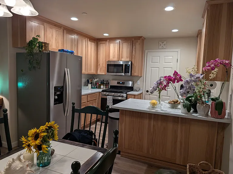 1486 Gavin Ln #1 — Photo 5