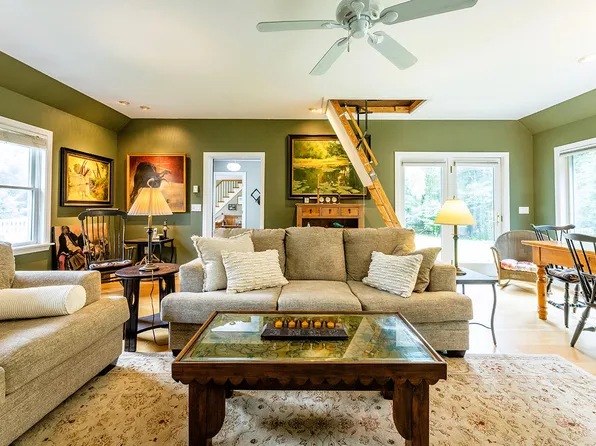 36 Masalin Road, Lincolnville, ME 04849