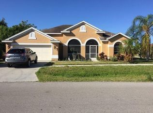 4756 Varsity Cir, Lehigh Acres, FL 33971