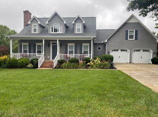 613 Spring Lake Loop, Simpsonville, SC 29681