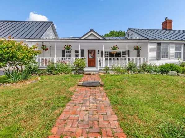 202 Barker Road, New Vineyard, ME 04956