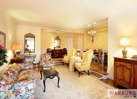 Sold by Warburg | media 11