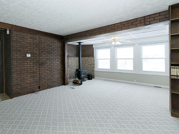 2nd image of 42 McCollum Ave