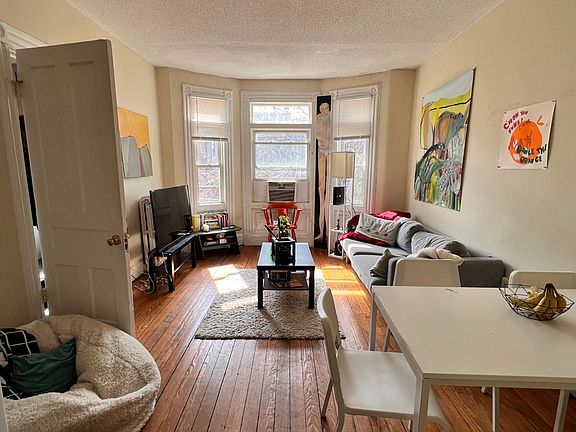 2nd image of 65 Edgewood Ave #2