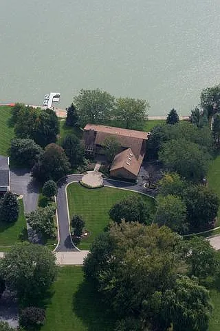54 Watergate Dr photo 1