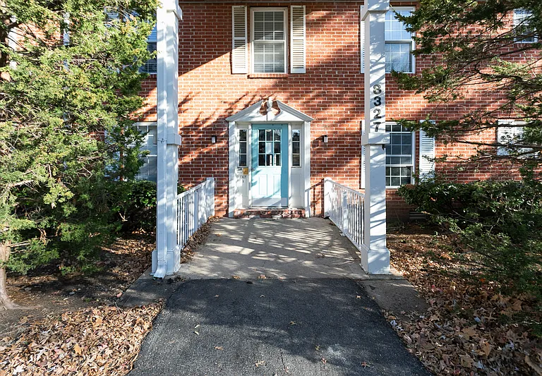 8325 Lowell Ave #4 — Photo 12