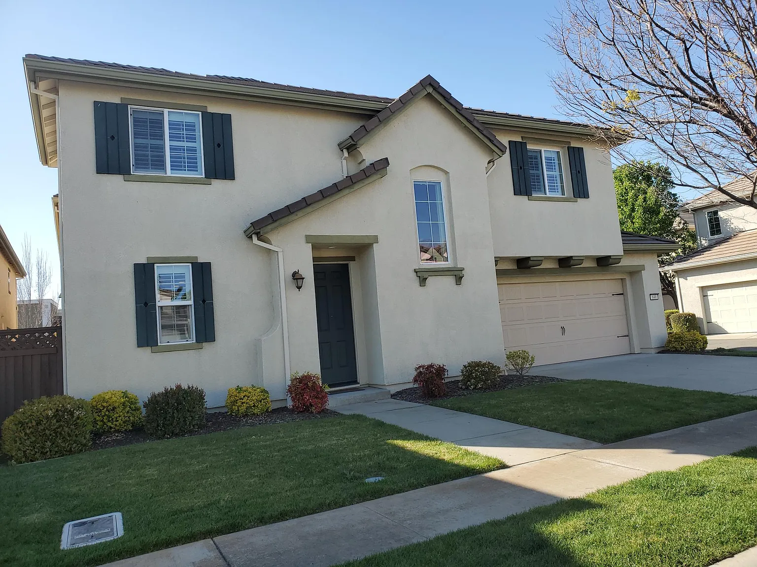848 Equinox Loop photo 1