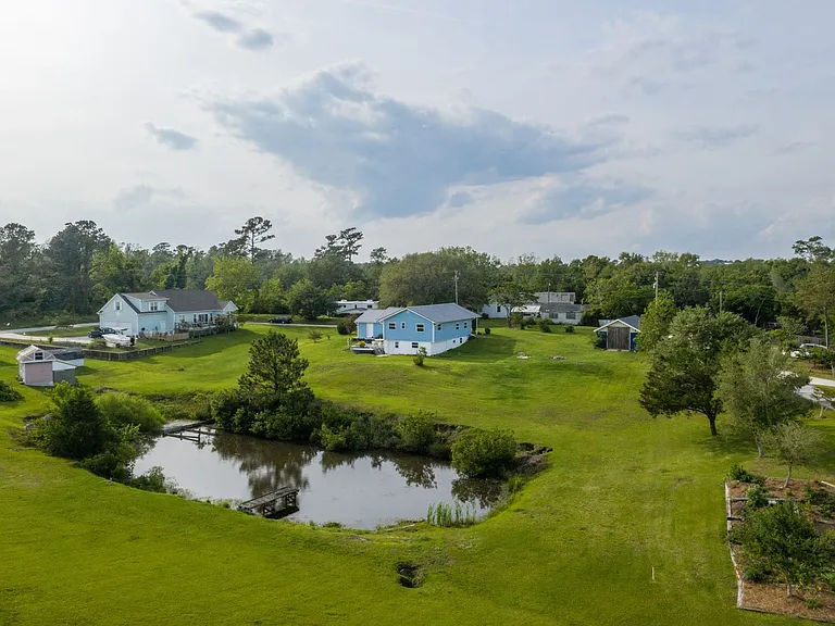 108 Hawkins Creek Ln — Photo 14