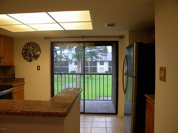 2nd image of 1515 Huntington Ln APT 723