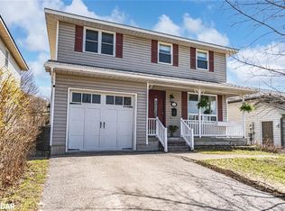 31 Courtney Cres, Orillia, ON L3V7Y2