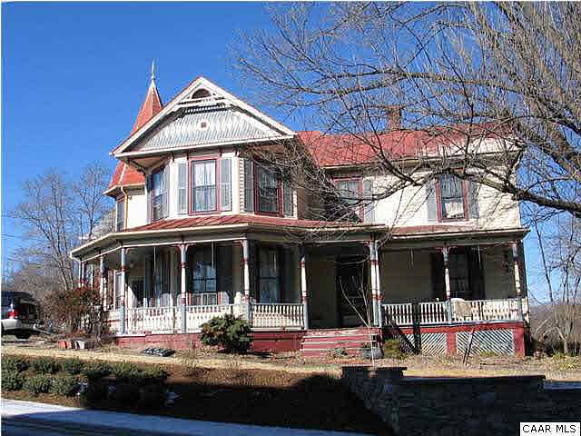 1st image of 18 Willow Ln #2