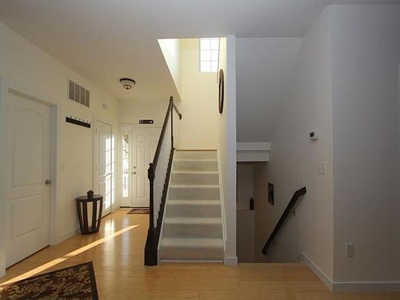 3rd image of 3943 Marburg Ave