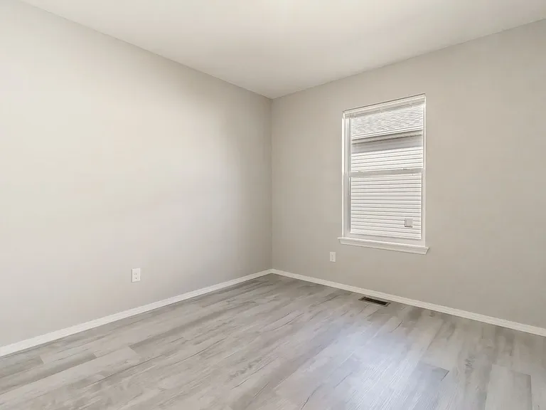 3415 N Nixon Ave — Photo 16