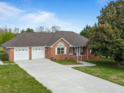 236 Mountain Perkins Ln, Jacksboro, TN, 37757