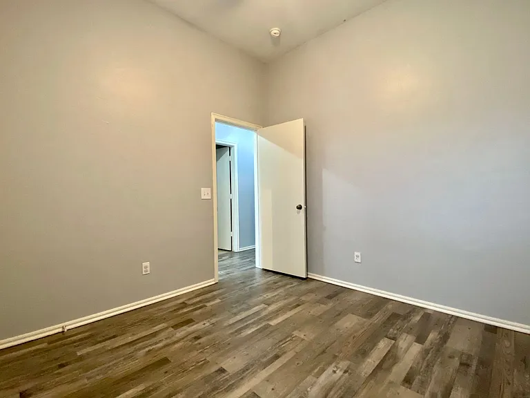 4805 Stag Horn Dr — Photo 19
