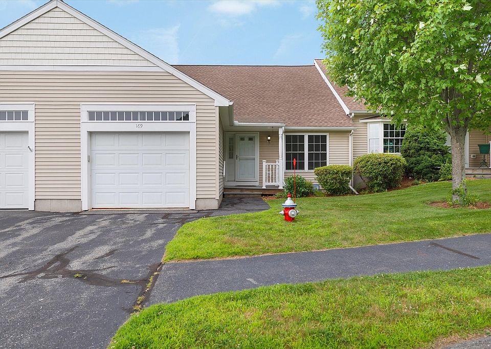 1st image of 169 Hillside Village Dr #169
