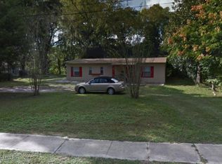 10606 Rutgers Rd, Jacksonville, FL 32218