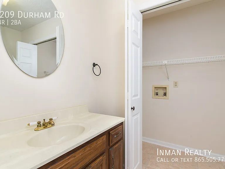 1209 Durham Rd — Photo 7