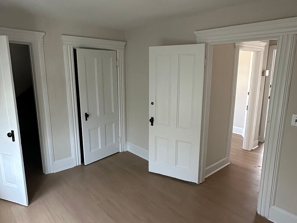 1st image of 130-132 Murray St #3