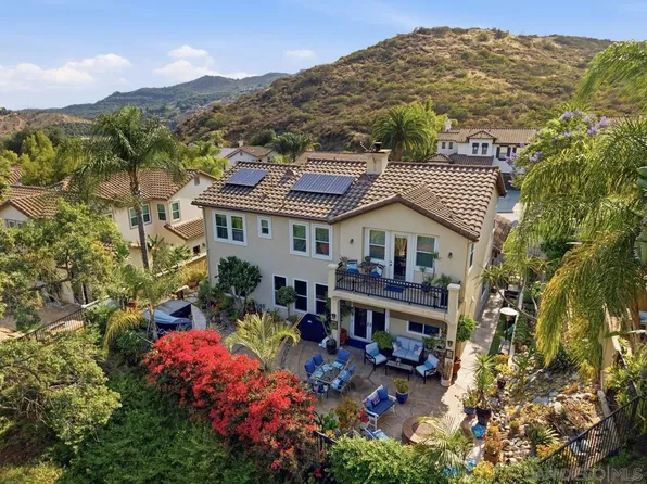 3320 Wild Oak Ln, Escondido, CA 92027