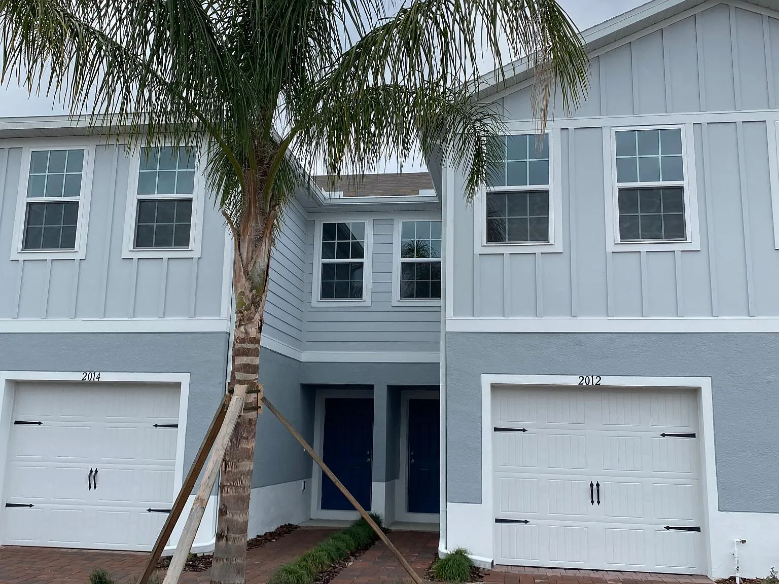 3 bed, 2.5 bath, 1400 sqft, $1,995 — Photo 3