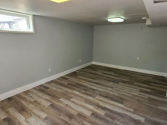 5th image of 141 116th St S #B