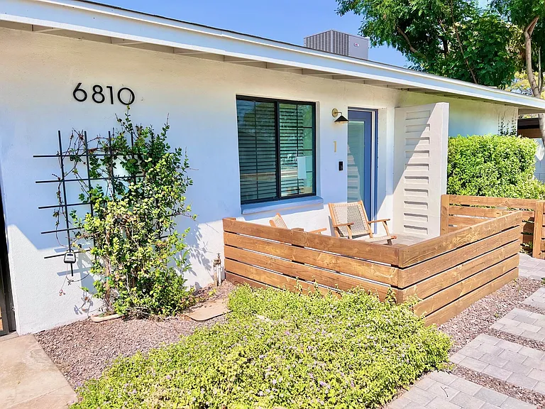 6810 E Avalon Dr #2 — Photo 35