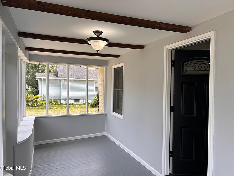 5th image of 515 Orlinda Ave
