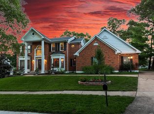 2501 Christopher Oaks Ct, Saint Louis, MO