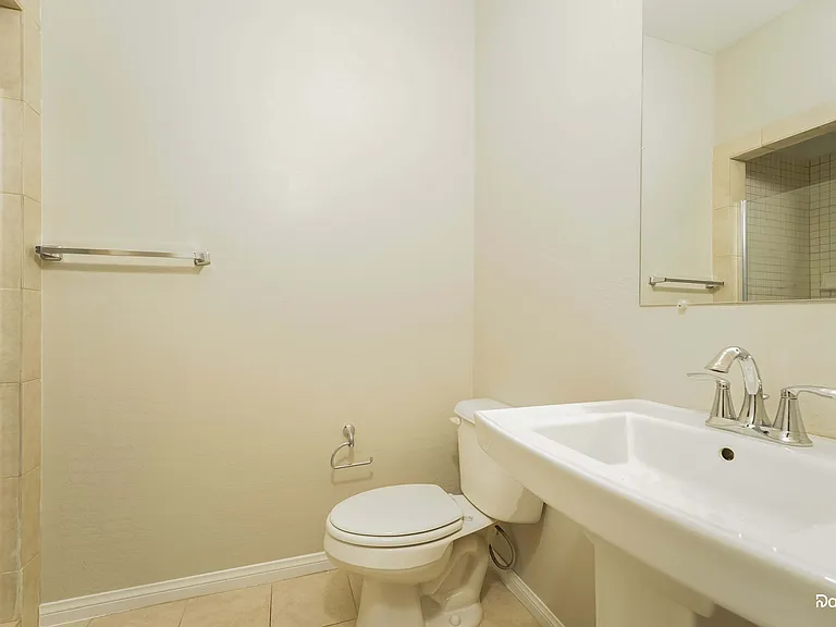 820 Vegas Palm Ave — Photo 14
