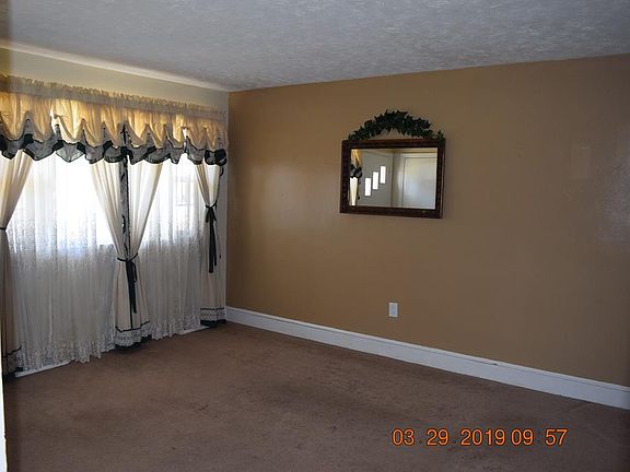 2nd image of 389 Lakeside Dr
