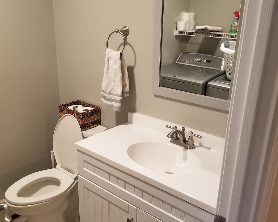 1st floor bath with new laundry