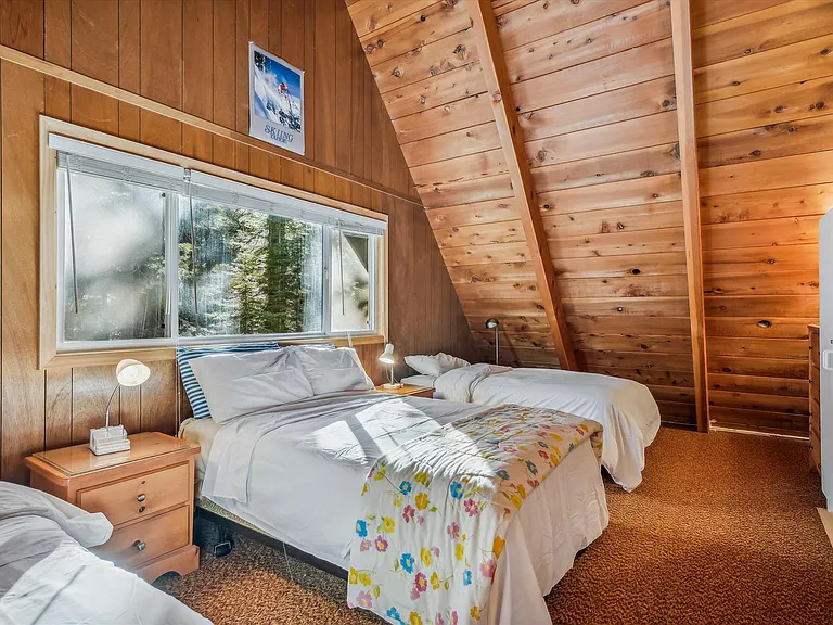 325 Snowbird Loop — Photo 26