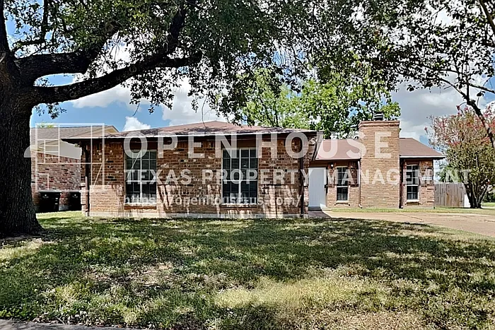 22702 Market Square Ln