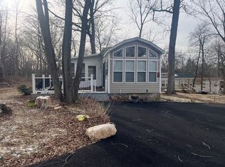 2795 E 28th Rd Lot 1401, Seneca, IL 61360