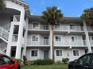 7839 Regal Heron Cir APT 202, Naples, FL 34104