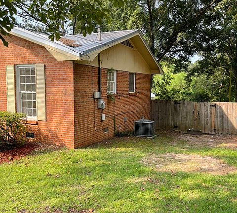 3rd image of 3403 Candlewood Dr