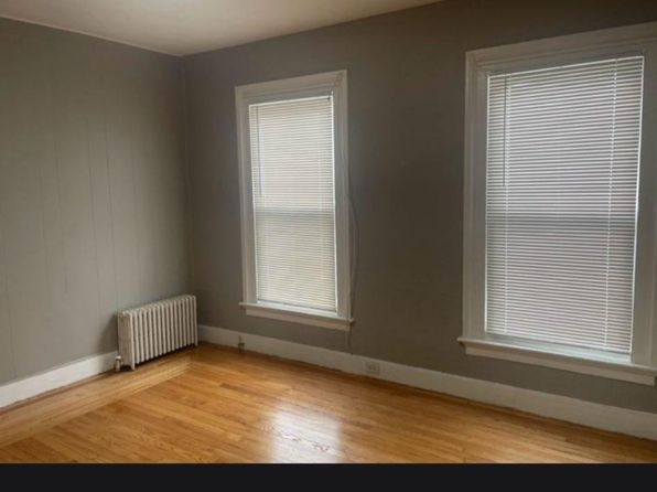 54 Gilbert Ave #2