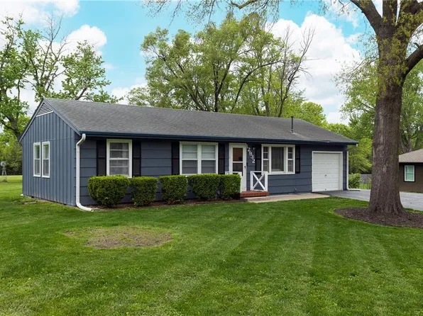 12932 Virginia Ave, Kansas City, MO 64146